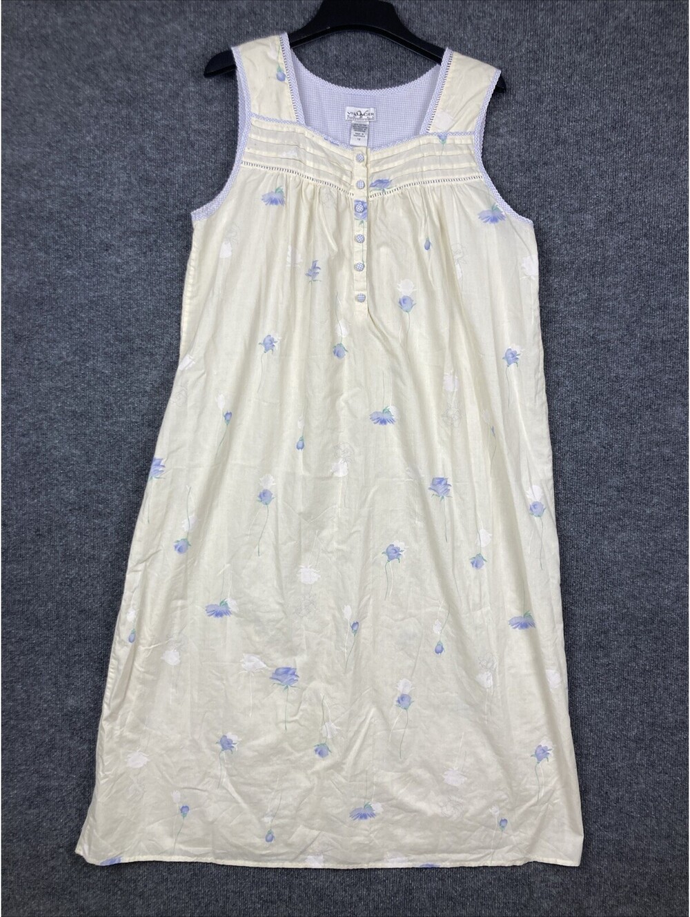 Villager Womens 1X Pale Yellow Nightgown Lightweight Pajamas PJs Vintage